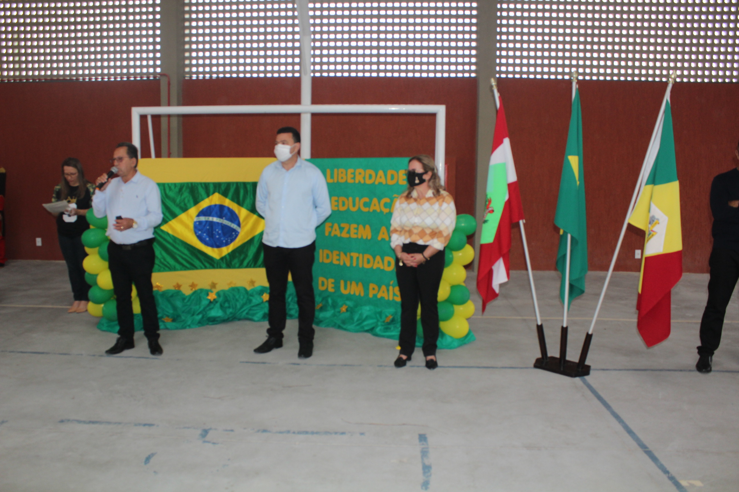 Celebra&ccedil;&atilde;o da Independ&ecirc;ncia na Rede Municipal de Ensino de Maracaj&aacute;