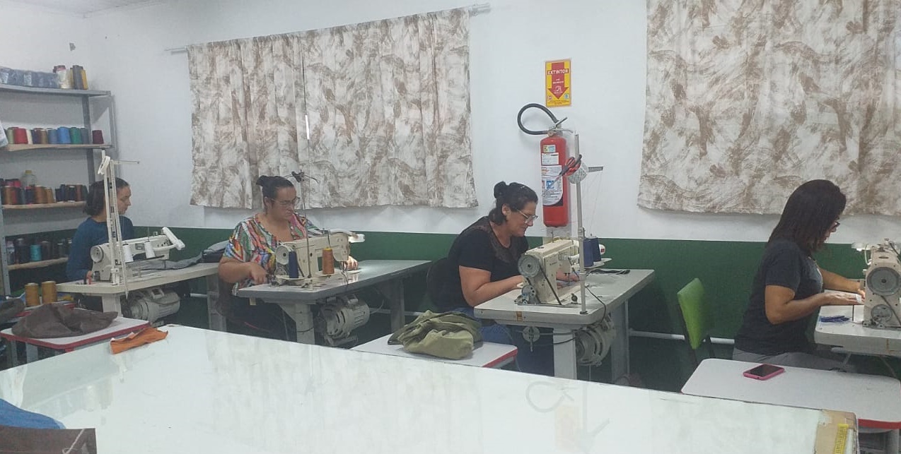  Maracaj&aacute; oferece curso de Costura Industrial como ferramenta de inclus&atilde;o social 
