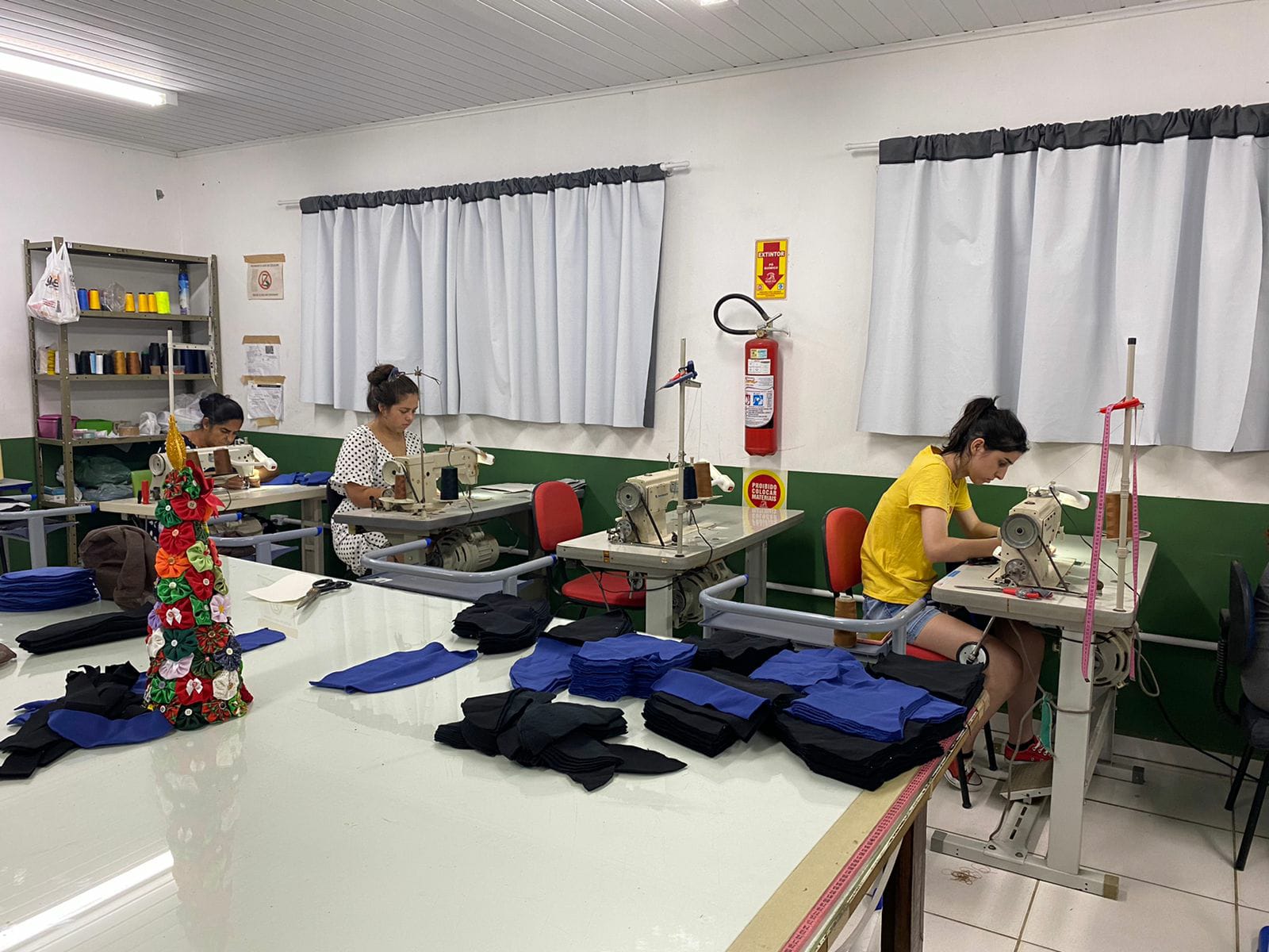 Governo de Maracaj&aacute; (SC) oferece curso gratuito de Costura Industrial