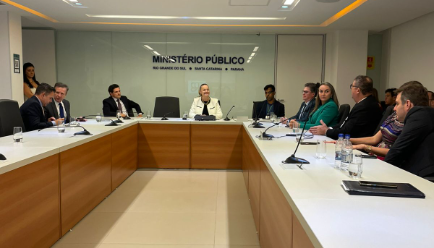 MPSC e F&oacute;rum Parlamentar se re&uacute;nem pela primeira vez em Bras&iacute;lia (DF)