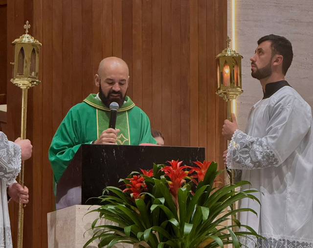 Padre da Diocese de Crici&uacute;ma embarca para miss&atilde;o nos Estados Unidos