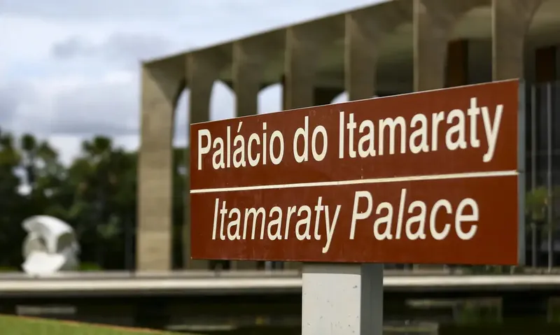 Itamaraty orienta brasileiros a deixar a S&iacute;ria o mais breve poss&iacute;vel