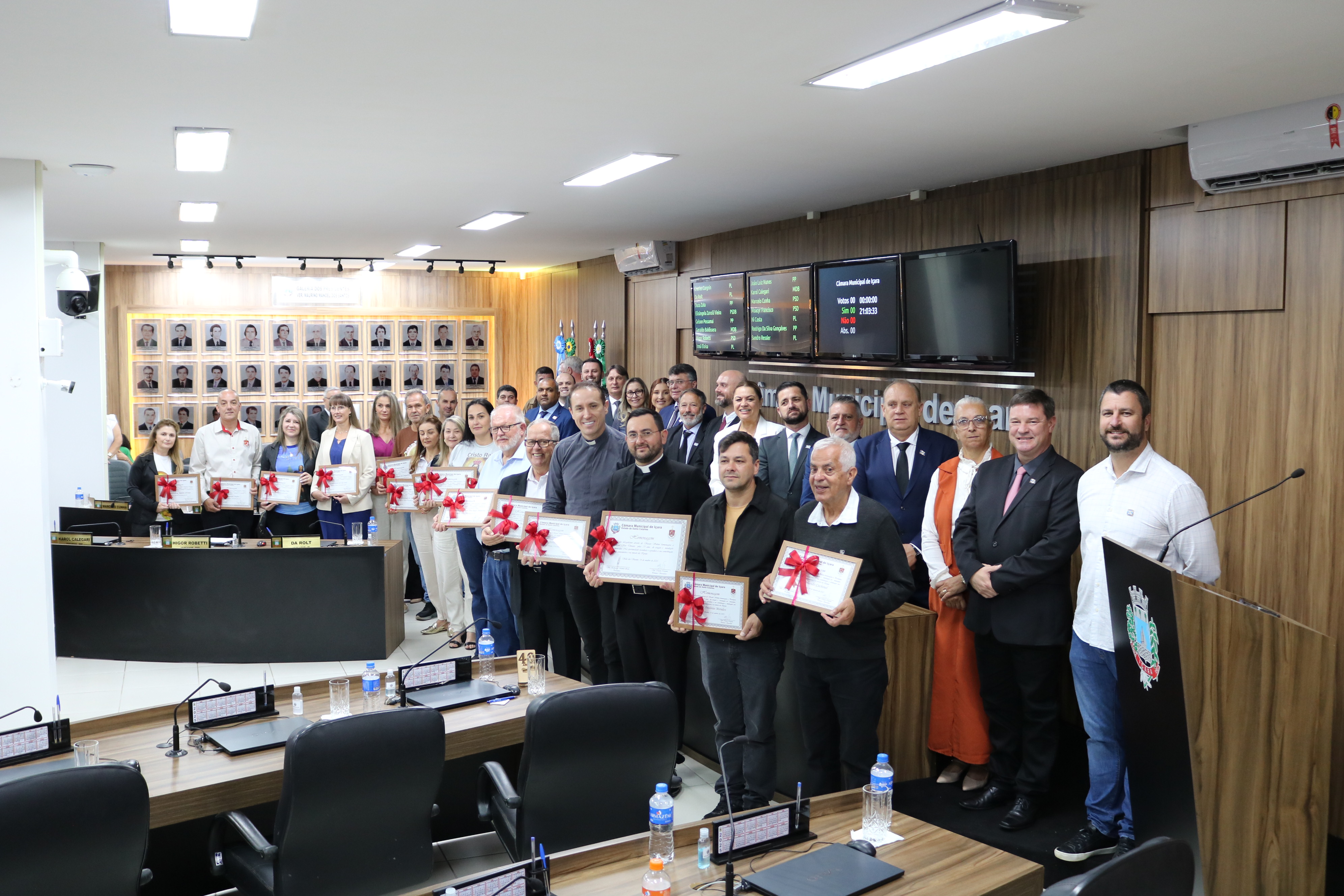 Par&oacute;quia S&atilde;o Donato &eacute; homenageada pelo Poder Legislativo i&ccedil;arense