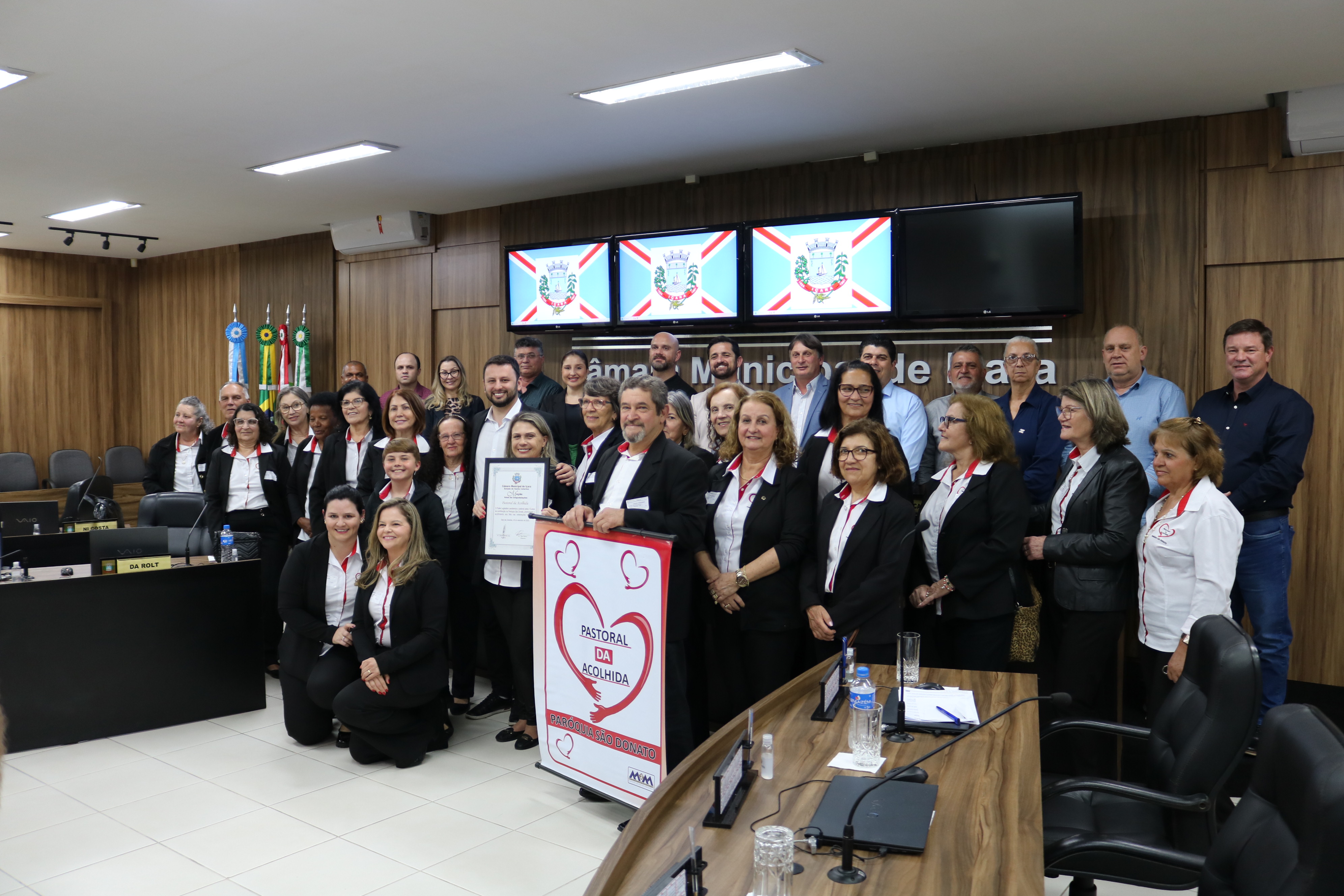 Pastoral da Acolhida recebe mo&ccedil;&atilde;o de congratula&ccedil;&otilde;es do Legislativo