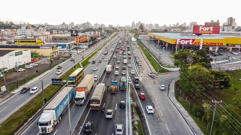 BR-101 Norte  em mSanta Catarina est&aacute; em situa&ccedil;&atilde;o cr&iacute;tica