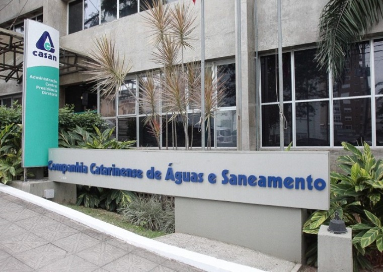 Privatiza&ccedil;&atilde;o da Casan &eacute; nova aposta do governador Jorginho Mello
