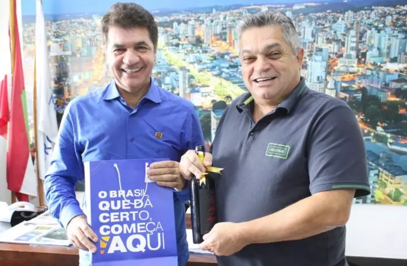 Pelo Estado: Campanha para governo de SC come&ccedil;ou mais cedo