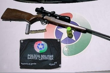 Pol&iacute;cia Militar prende homem por porte irregular de arma em I&ccedil;ara (SC)