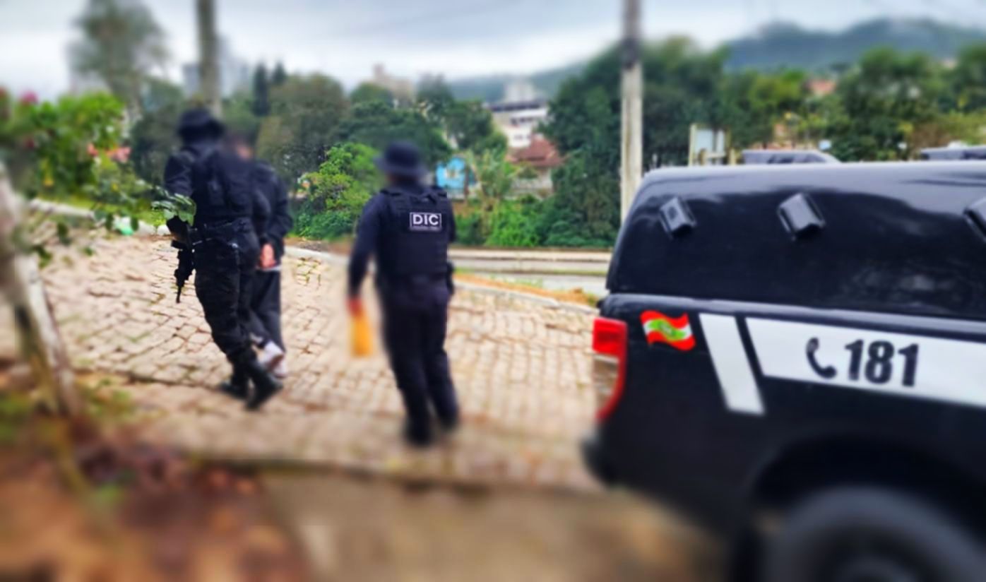 Pol&iacute;cia Civil soluciona dois delitos de roubos com arma de fogo em Crici&uacute;ma (SC)