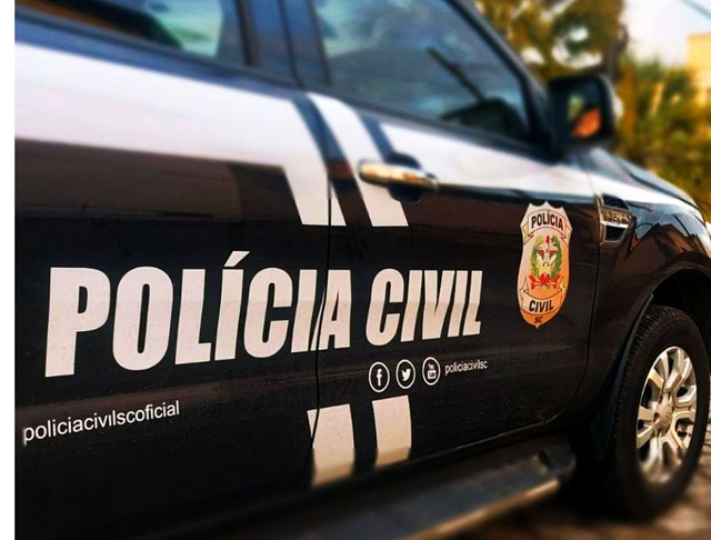 Pol&iacute;cia Civil encontra corpo de mulher nas dunas de Balne&aacute;rio Rinc&atilde;o (SC)