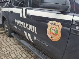 Suspeito de estuprar amiga da enteada &eacute; preso em Balne&aacute;rio Rinc&atilde;o (SC)