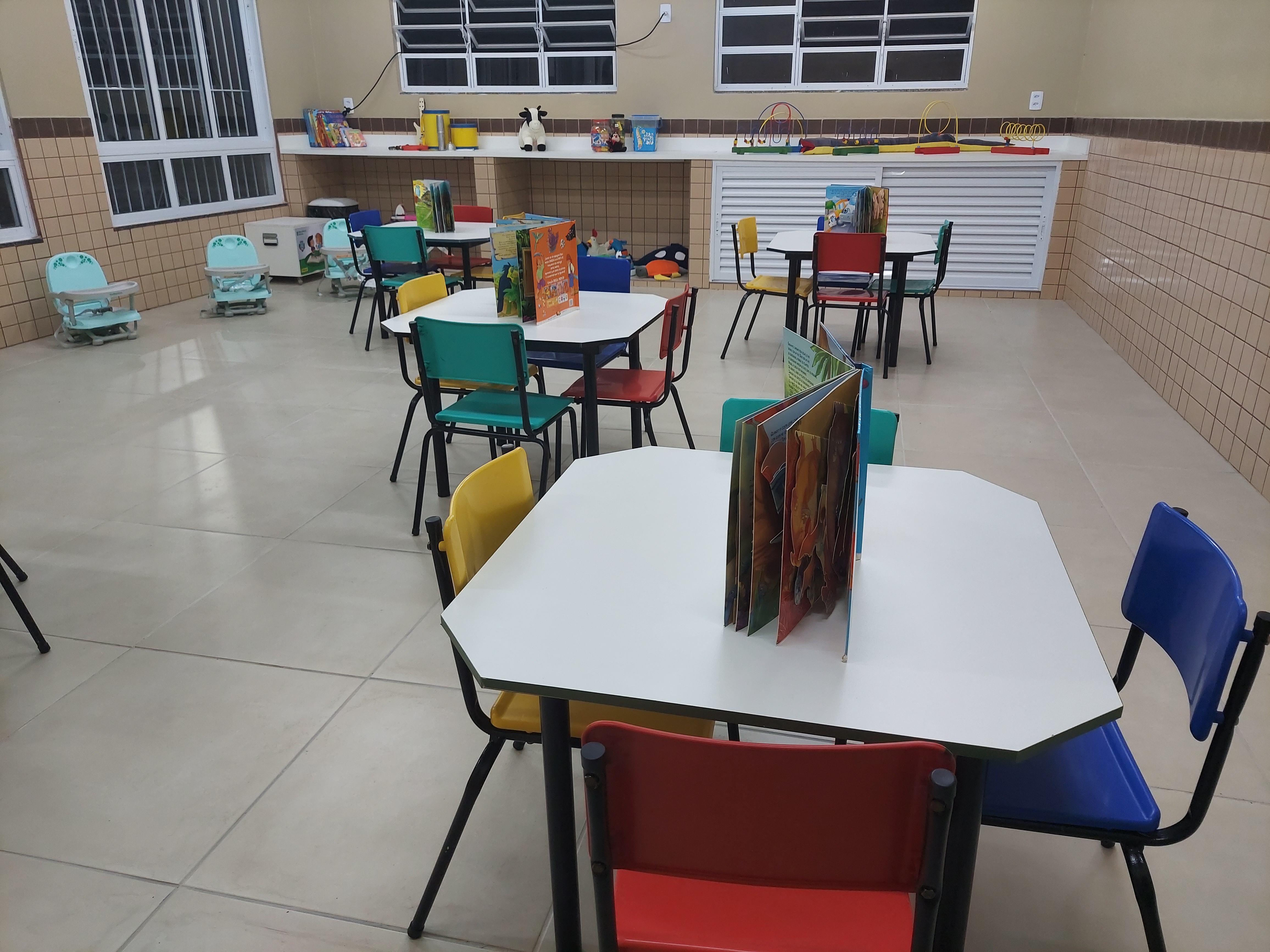 Secretaria de Educa&ccedil;&atilde;o de I&ccedil;ara est&aacute; com vagas de est&aacute;gio em aberto