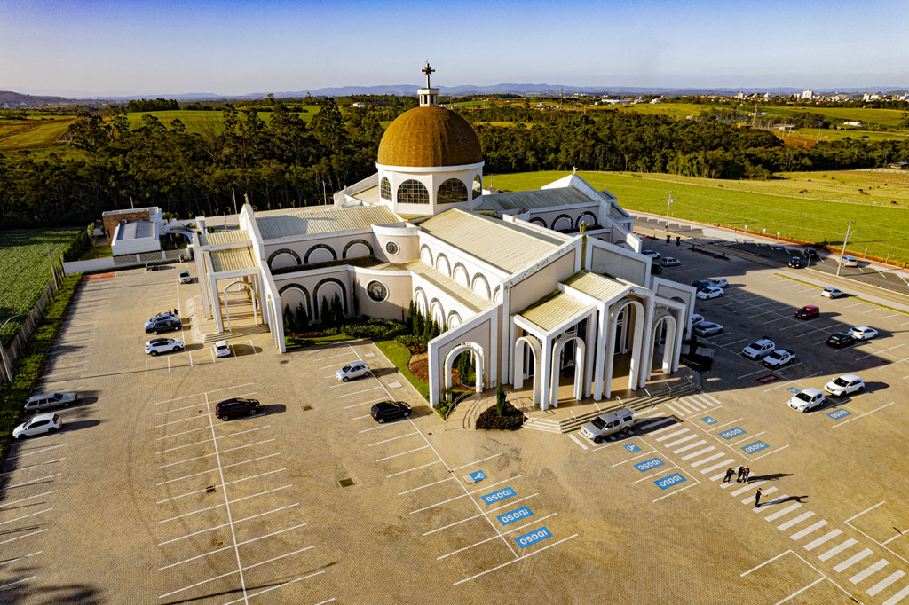 Papa concede o t&iacute;tulo de Bas&iacute;lica Menor ao Santu&aacute;rio Sagrado em I&ccedil;ara (SC)