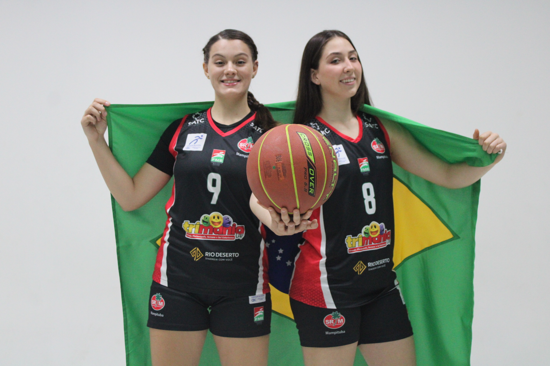 Atletas do Basquete de Crici&uacute;ma (SC) ganham bolsas de estudo nos EUA