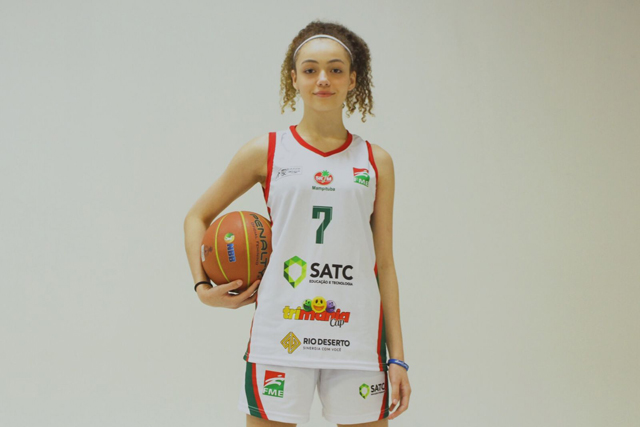Atleta do basquete  vai para os EUA para jogar na Word of Life Christian Academy