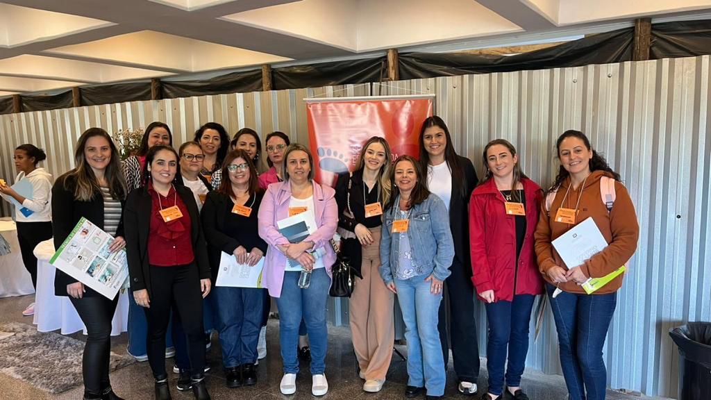 Equipe de Sa&uacute;de de I&ccedil;ara (SC) participa de Semin&aacute;rio Estadual da Triagem Neonatal