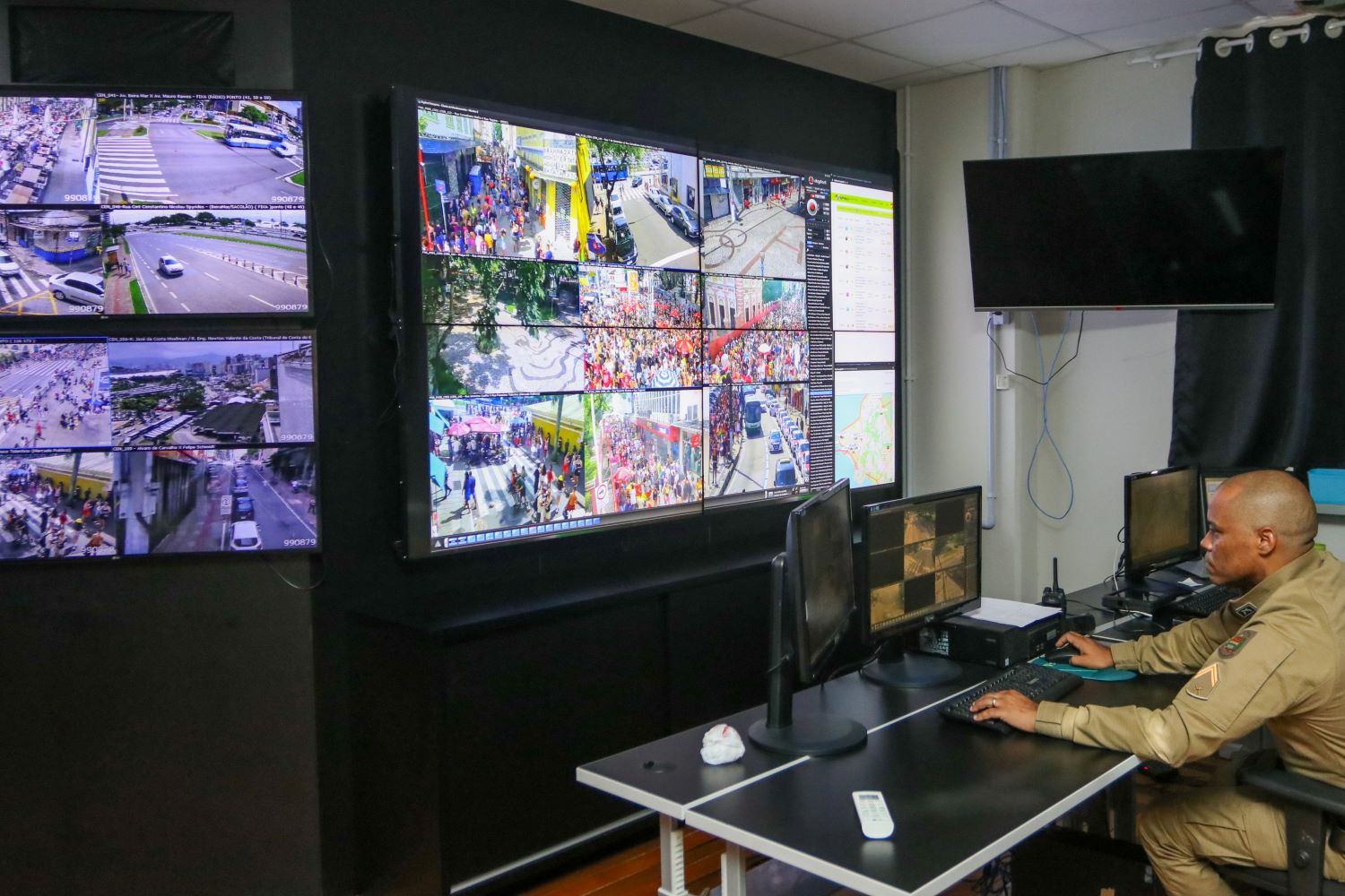 Governo de SC refor&ccedil;a a seguran&ccedil;a com sistema de monitoramento facial em 60 cidades 