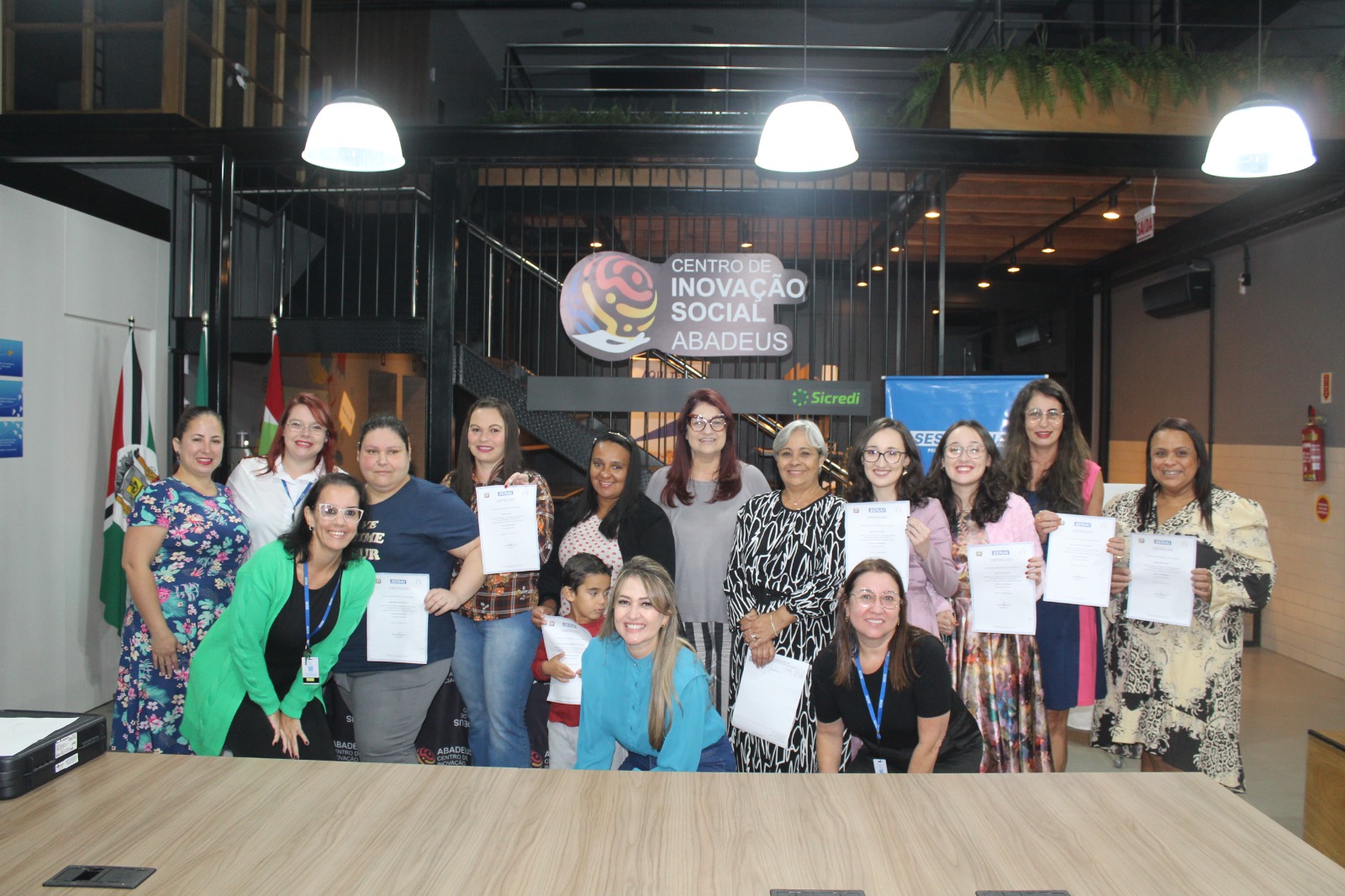 Senai e Abadeus entregam certificados do curso de costura industrial b&aacute;sica