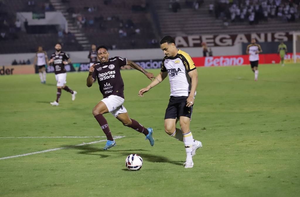 Crici&uacute;ma E.C. empata com a Ferrovi&aacute;ria e ocupa quinto lugar na S&eacute;rie B