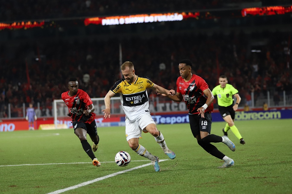 Crici&uacute;ma E.C. perde a segunda partida consecutiva na S&eacute;rie B