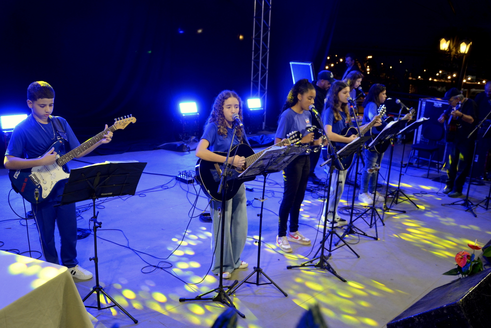 Apresenta&ccedil;&otilde;es art&iacute;sticas marcam o Dia do Folclore em Sider&oacute;polis