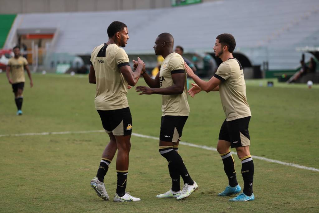 Crici&uacute;ma E.C. empata com o Juventude em jogo-treino em Caxias do Su (RS)l 