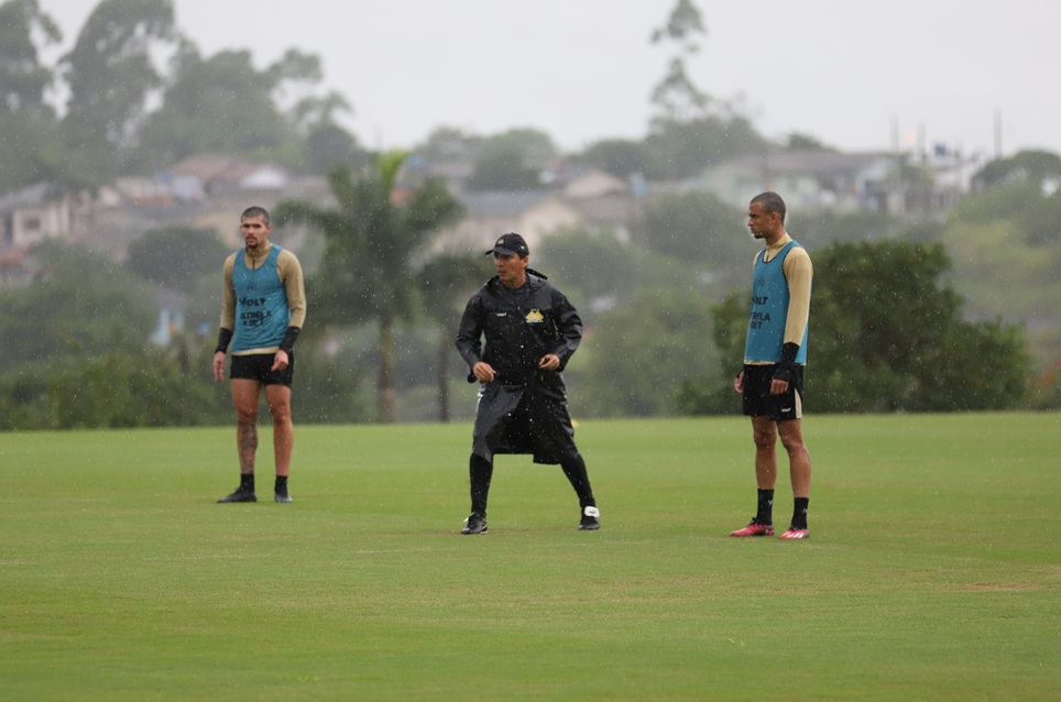 Crici&uacute;ma E.C. enfrenta a Chapecoense pela sexta rodada do Catarinense