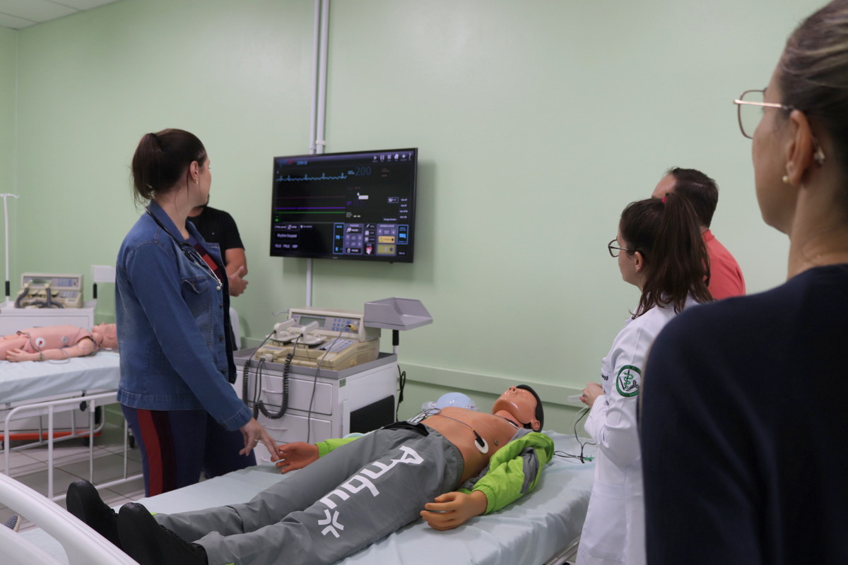 Gradua&ccedil;&atilde;o do curso de Medicina da Unesc oferece estrutura refer&ecirc;ncia no pa&iacute;s