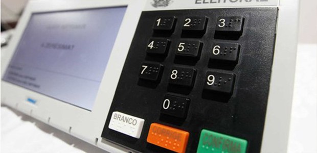 Prazo para pedir 2&ordf; via do t&iacute;tulo de eleitor encerra na quinta-feira