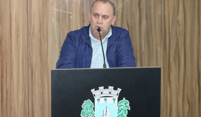 Vereador Geraldo Baldissera indica lombofaixa na Rua 30 de dezembro