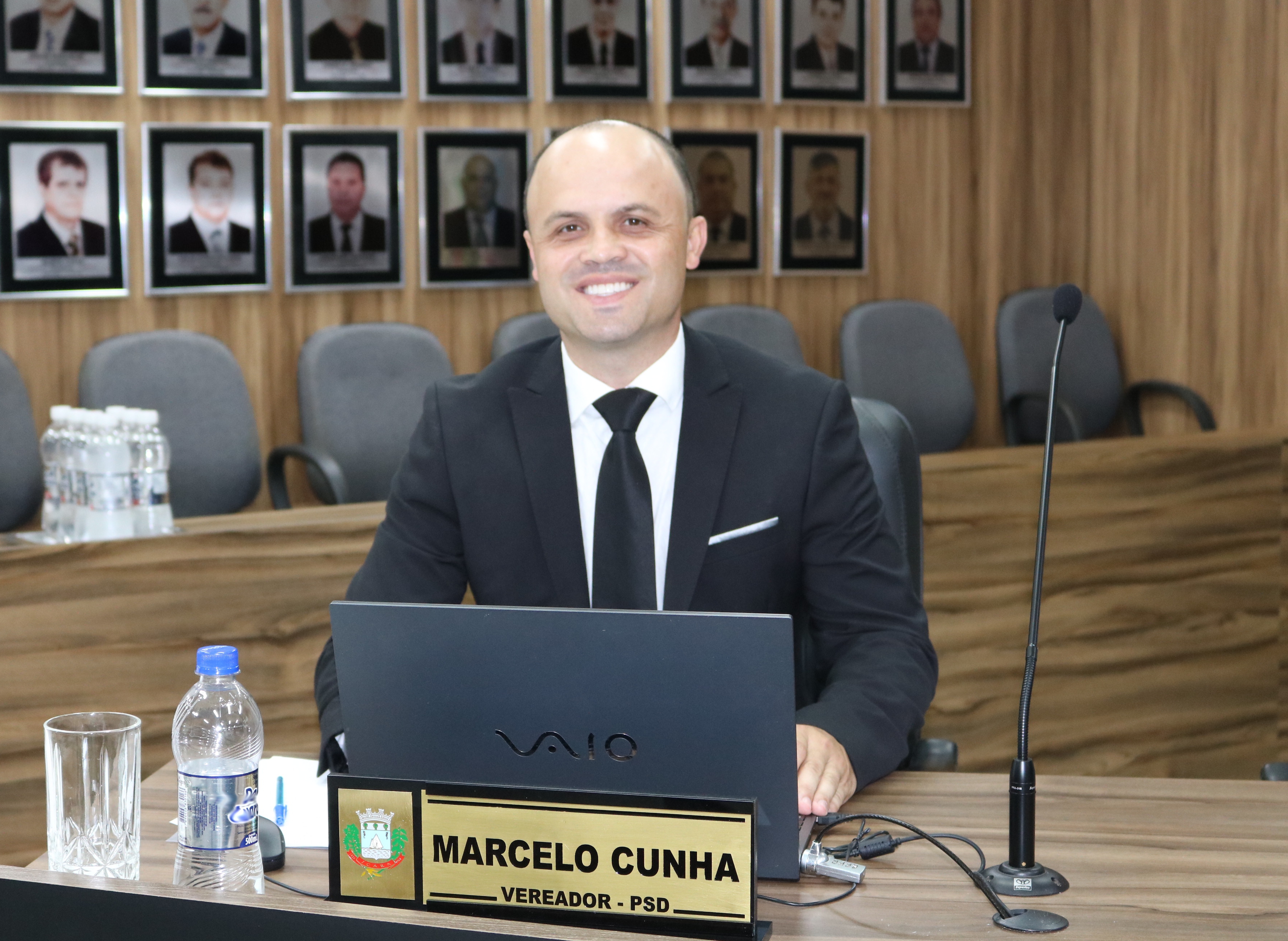 Vereador Marcelo Cunha (PSD) solicita cal&ccedil;adas na Rua Jos&eacute; Felisbino