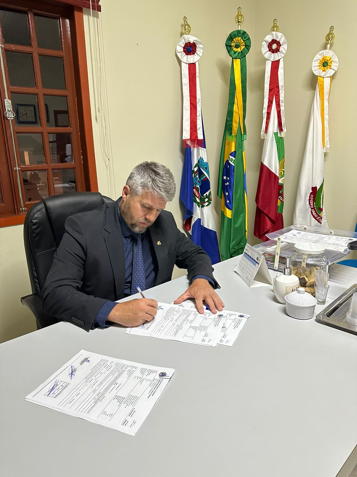 Michels reassume a presid&ecirc;ncia da C&acirc;mara de Vereadores de Nova Veneza (SC)