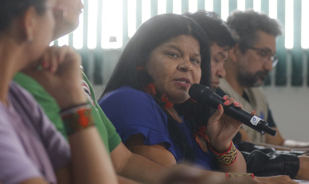 Garimpeiros j&aacute; come&ccedil;am a abandonar Terra Ind&iacute;gena Yanomami