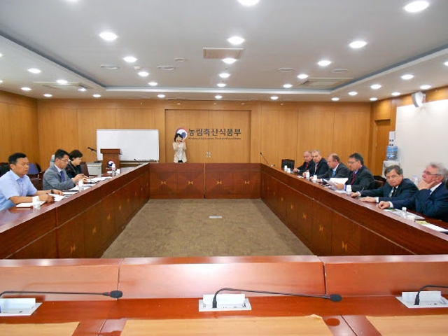 Coreia do Sul decide importar carne su&iacute;na de Santa Catarina