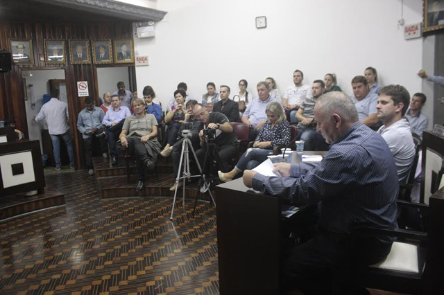 Vereadores aprovam diminui&ccedil;&atilde;o do recesso parlamentar