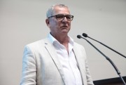 Bi&oacute;logo defende harmonia entre homem e natureza
