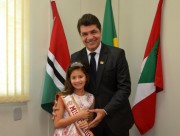 Raisa Dem&eacute;trio &eacute; a mais nova Miss Crici&uacute;ma Mirim