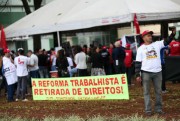 Centrais sindicais fazem protestos contra a reforma trabalhista