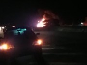Carreta cegonha com 11 carros incendeia na BR-101