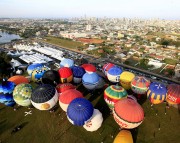 Araranguá recebe atrativos do 31º Festival de Balonismo neste domingo