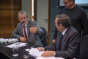 Deputados questionam projeto que suspende aux&iacute;lio-alimenta&ccedil;&atilde;o