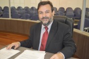 Munic&iacute;pio deve investir em terapias alternativas 