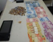 Polícia Militar de Araranguá prende casal por tráfico de drogas