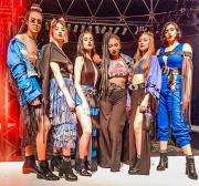 Curso de Moda promove desfile sobre Mulheres Incríveis