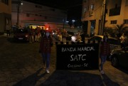 Banda Marcial Satc faz apresentação surpresa no Bairro Comerciário em Criciúma