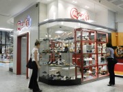 Cal&ccedil;ap&eacute; Cal&ccedil;ados inaugura nova loja no Shopping Della