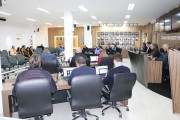 Vereadores aprovam projetos de lei e acatam veto do Poder Executivo 