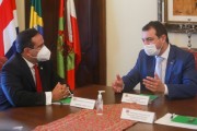 Governador apresenta as potencialidades ao embaixador da Costa Rica no Brasil 