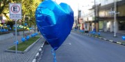 Dia dos Pais &eacute; comemorado com 450 bal&otilde;es no Centro de I&ccedil;ara (SC)