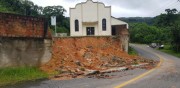 Chuvas causam mortes e estragos em Santa Catarina nesta quinta-feira